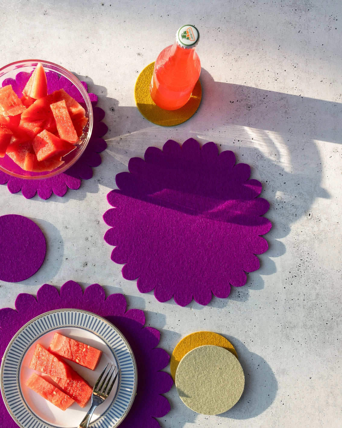 Graf Lantz :: Crest Wool Trivet