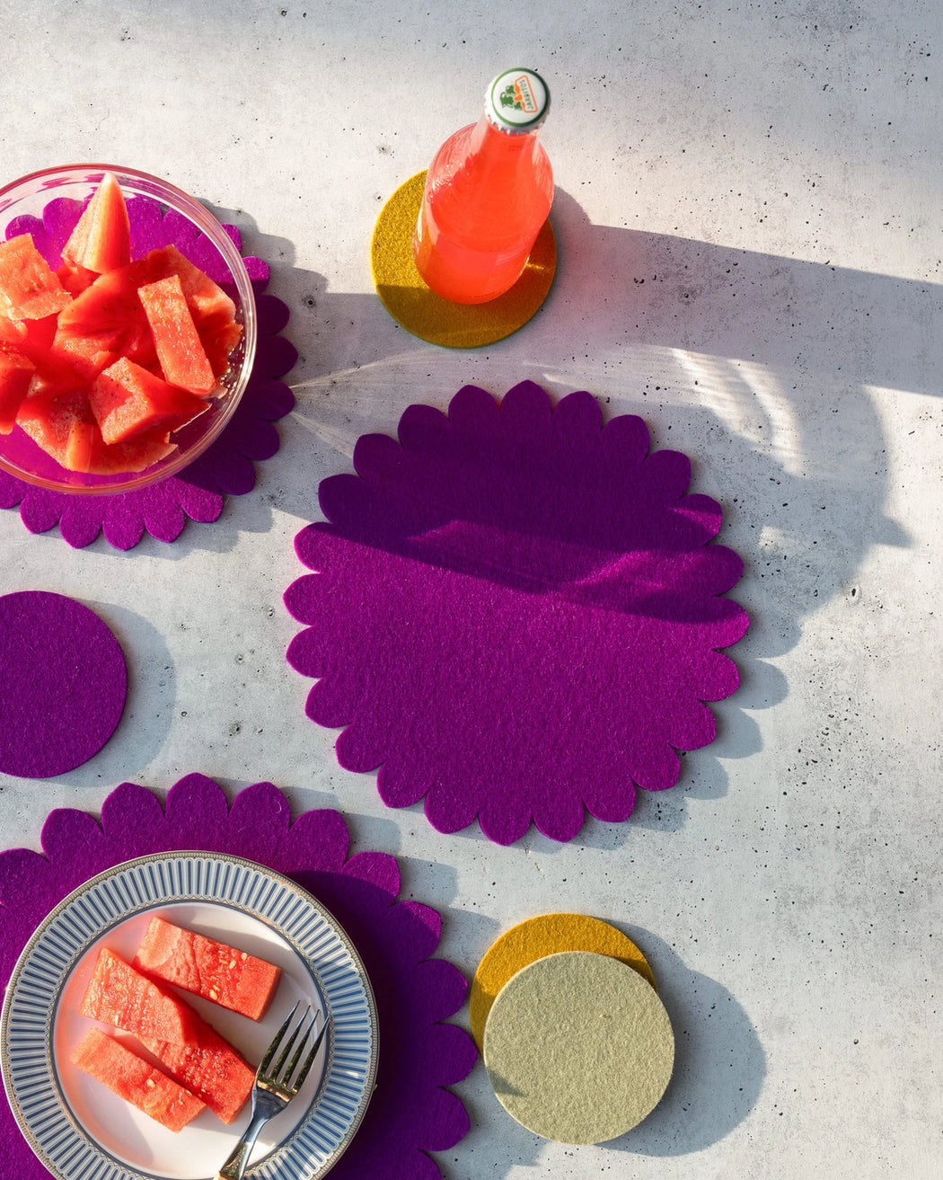 Graf Lantz :: Crest Wool Trivet