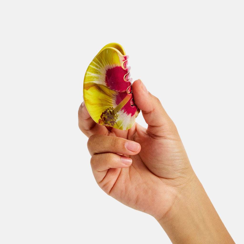 CHUNKS :: Juno Claw in Hibiscus Flower