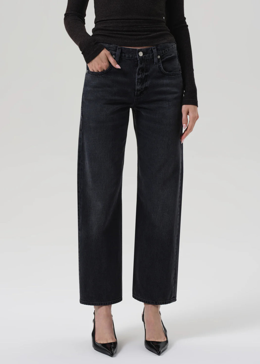 Citizens of Humanity :: Lindz Low Rise Jean, Vintage Black