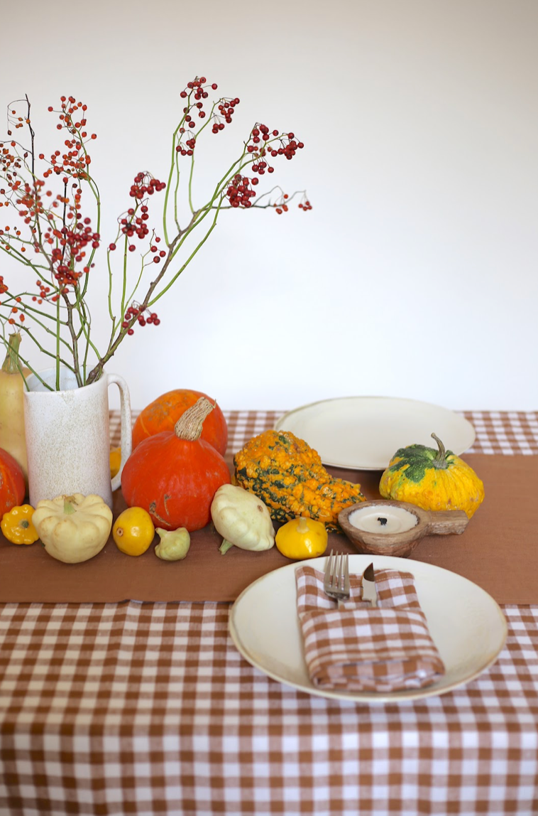 MagicLinen ::MagicLinen :: Linen Tablecloth, Cinnamon Gingham