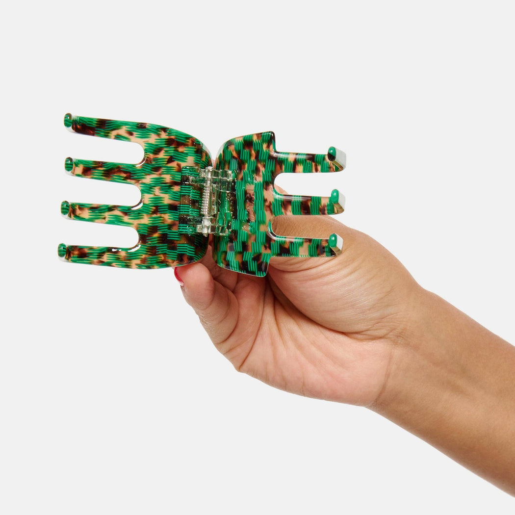 CHUNKS :: Ursa Claw in Andi