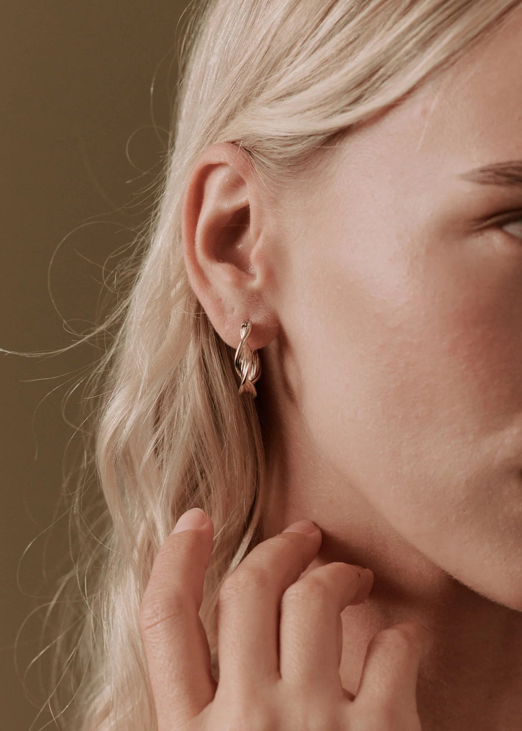 Their Studios :: Sunny Twisted Hoops
