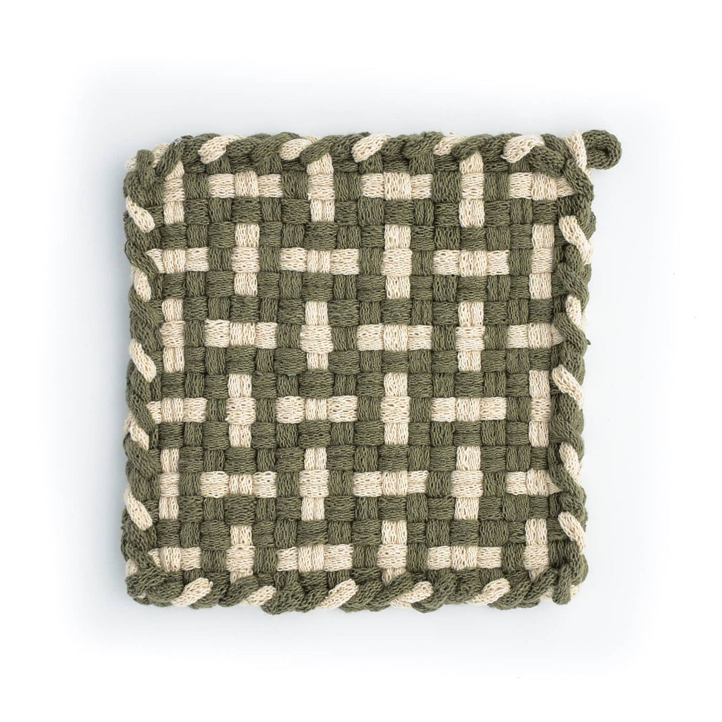 Kate Kilmurray :: Pot Holder, Willow and Flax