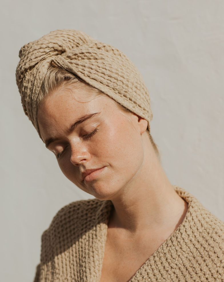 MagicLinen :: Linen waffle hair towel