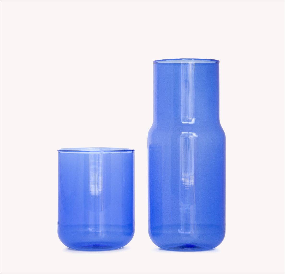 Gry Mattr :: Tinted Glass Carafe, Pool