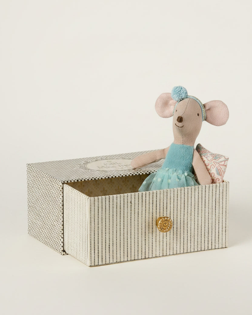 Maileg :: Dance Mouse in Daybed, Little Sister