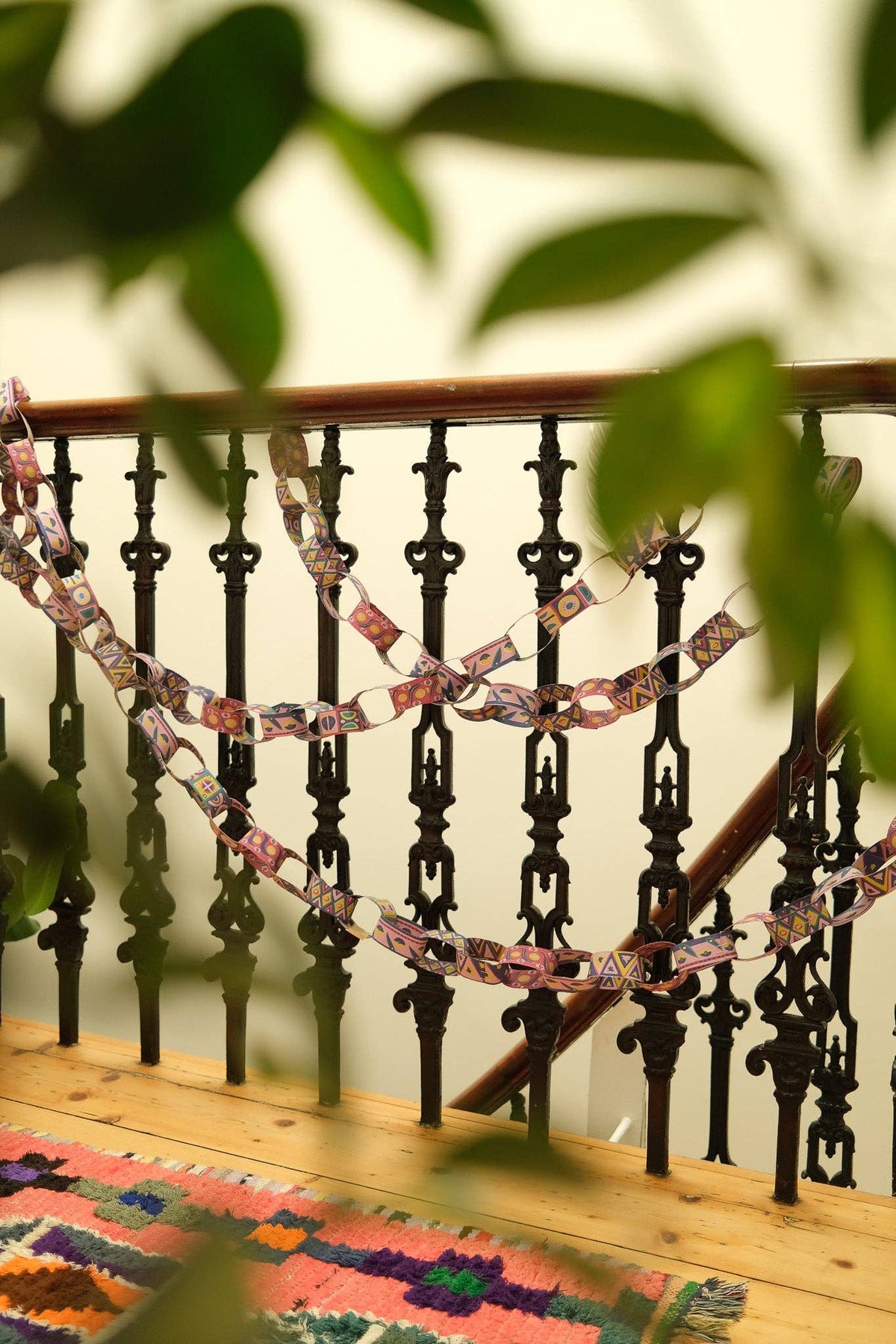 East End Press :: Bloomsbury Paper Chain Kit