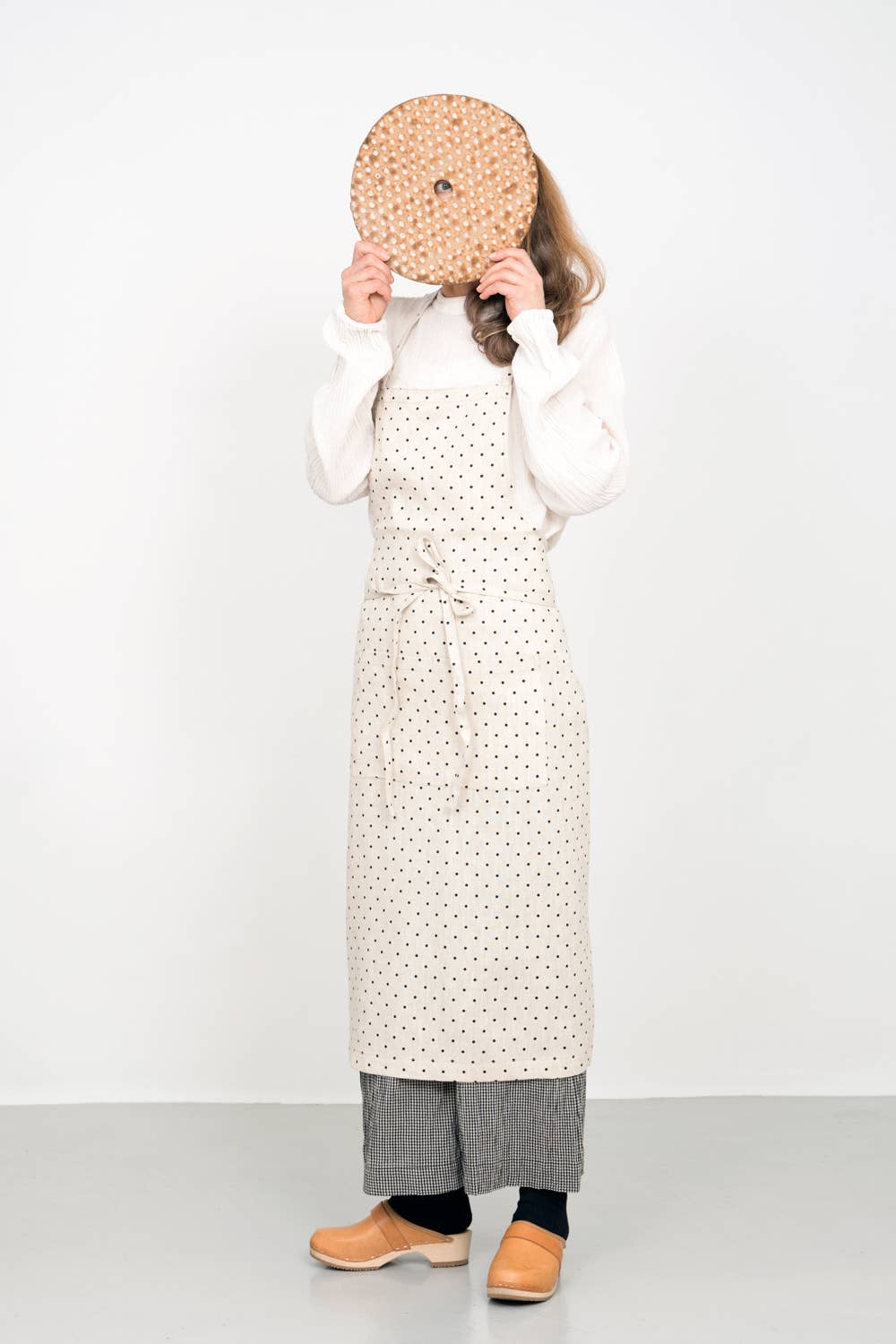 Fog Linen :: Linen Full Apron, Natural Dot