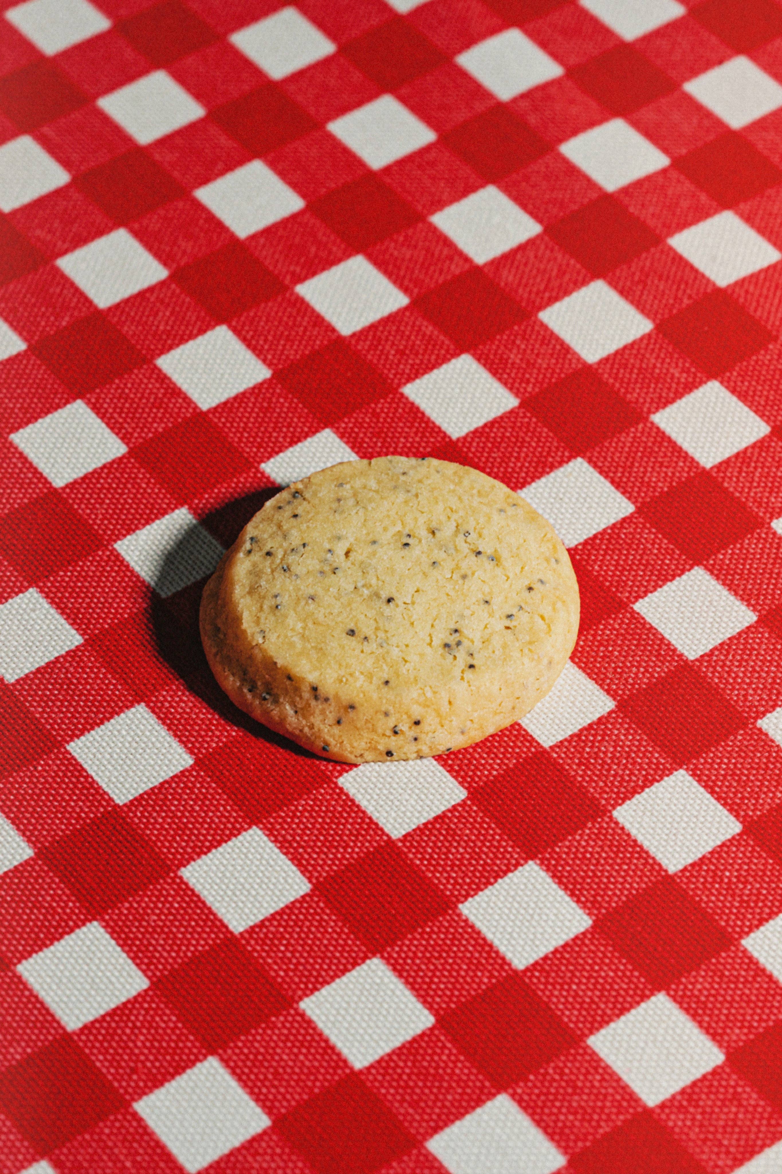 Makabi & Sons :: Lemon Poppy Cookies - Capri