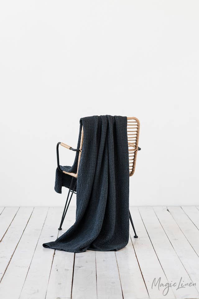 MagicLinen :: Linen waffle throw blanket in various colours