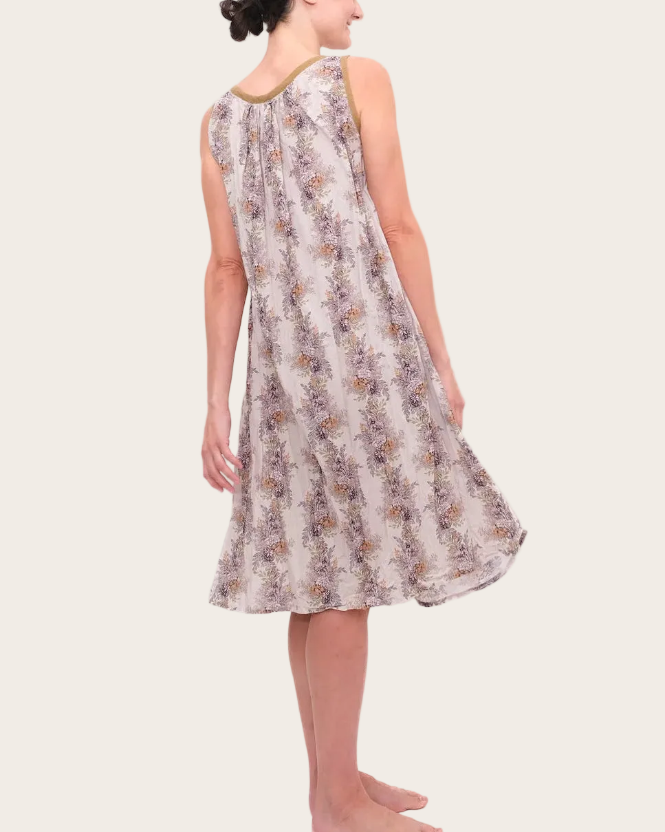 Domi :: Maeve Gathered Chemise