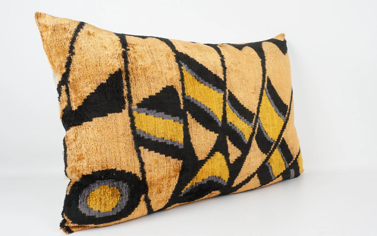 Ikat Painted Lady Pillow w/Insert