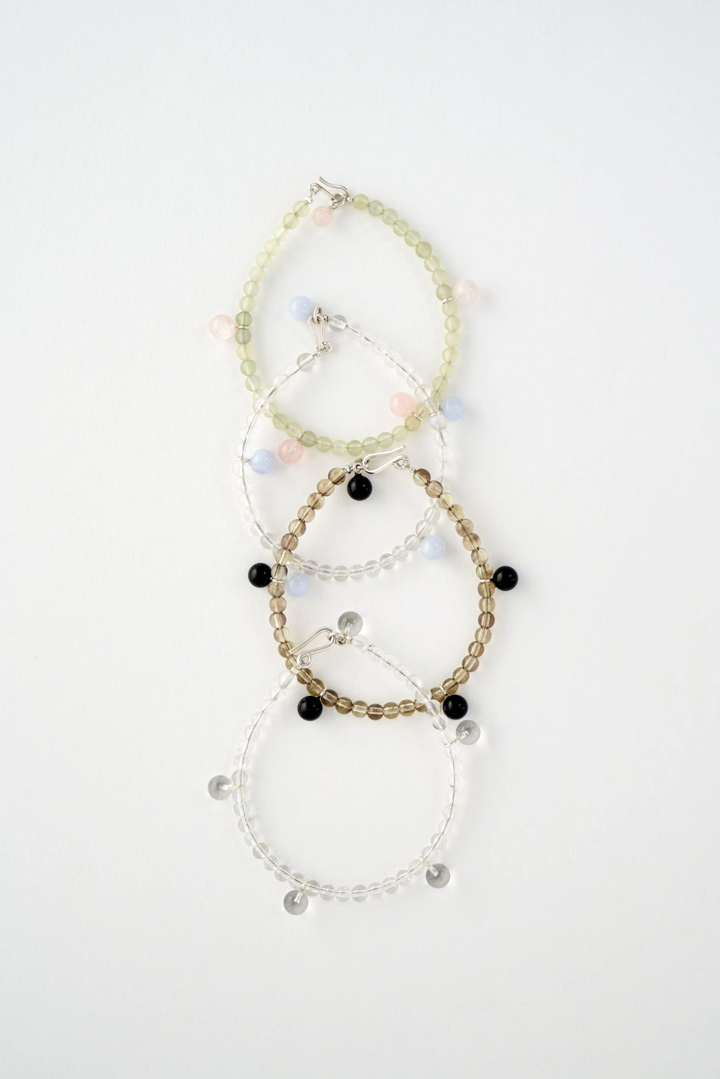 Mussels & Muscles :: Dew Bracelet Crystal/Lt Blue