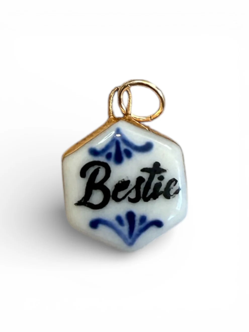 Shá Parlé :: Bestie Charm