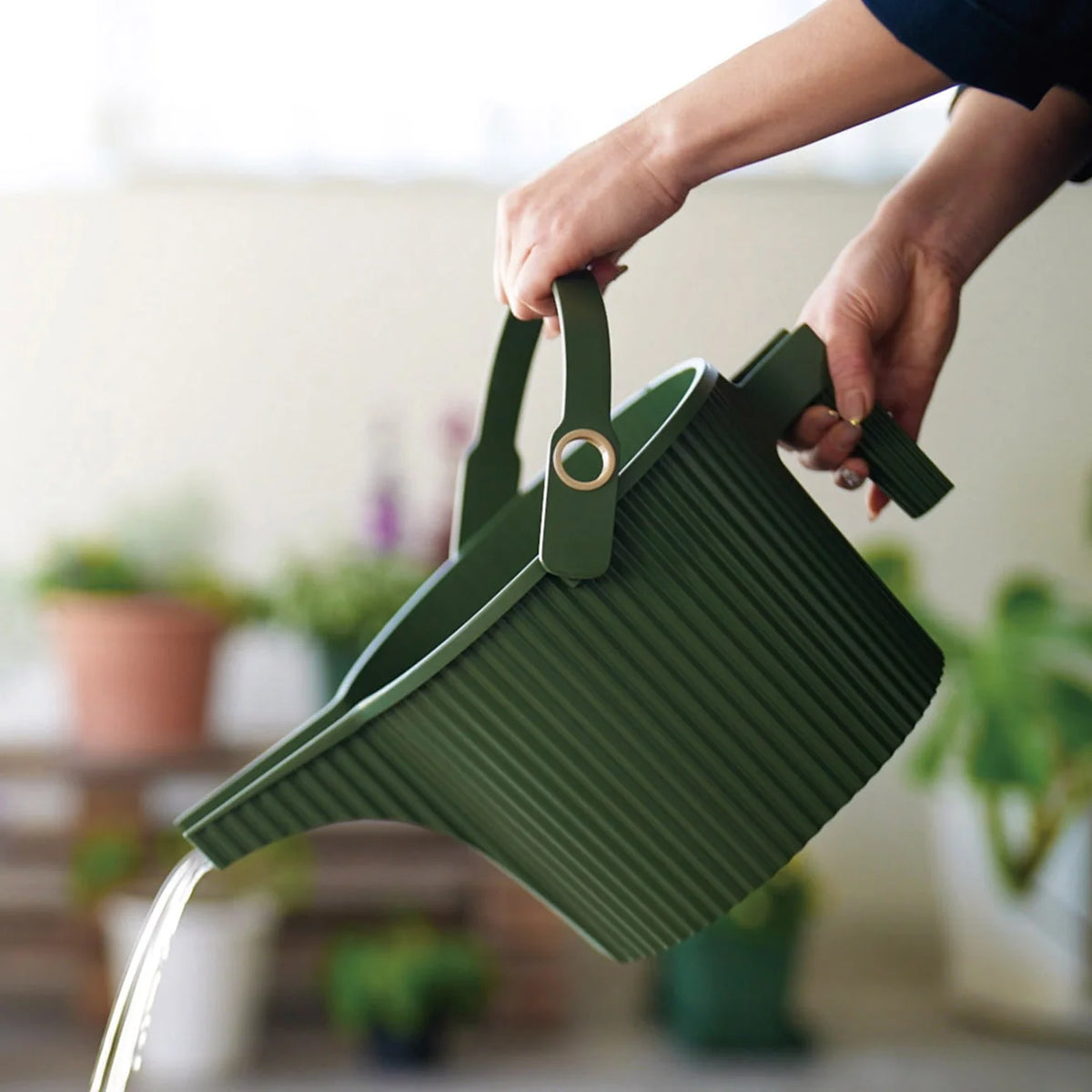 Chilewich :: Hachiman Watering Can, Large, Olive