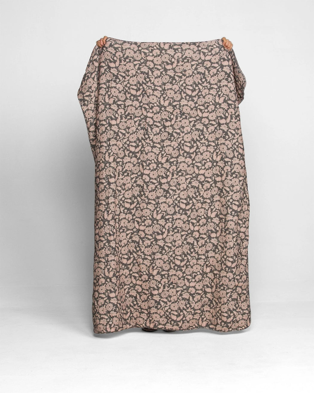 House No.23 :: Sherpa Cottage Blanket