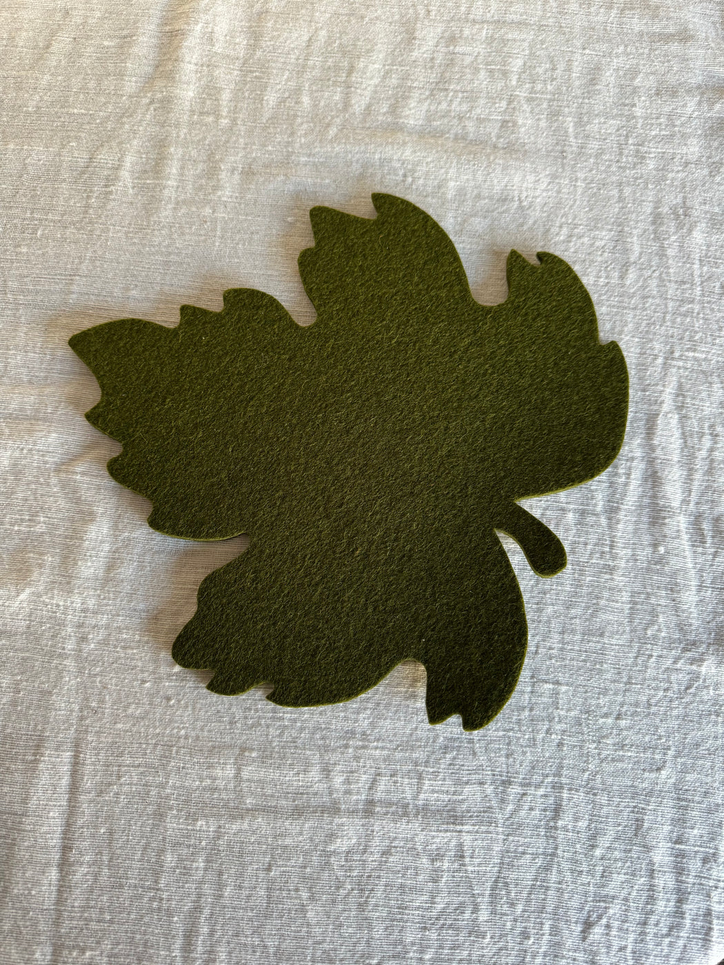 Graf Lantz :: Grape Leaf Trivet