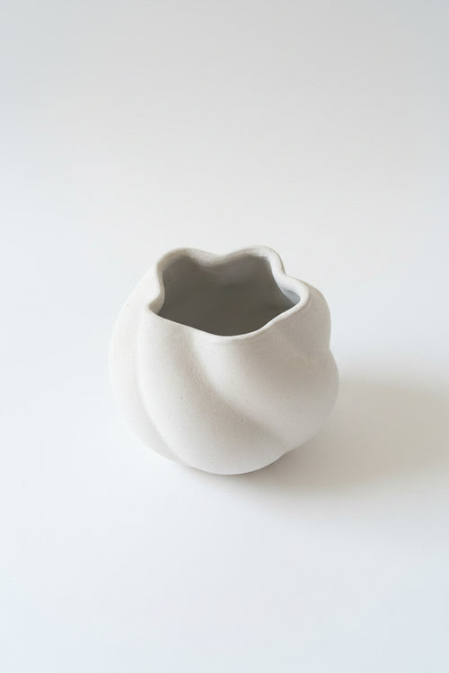 Ajay Gokhale :: Wave Vase, White, Large
