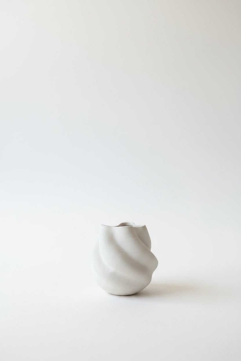 Ajay Gokhale :: Wave Vase, White, Small
