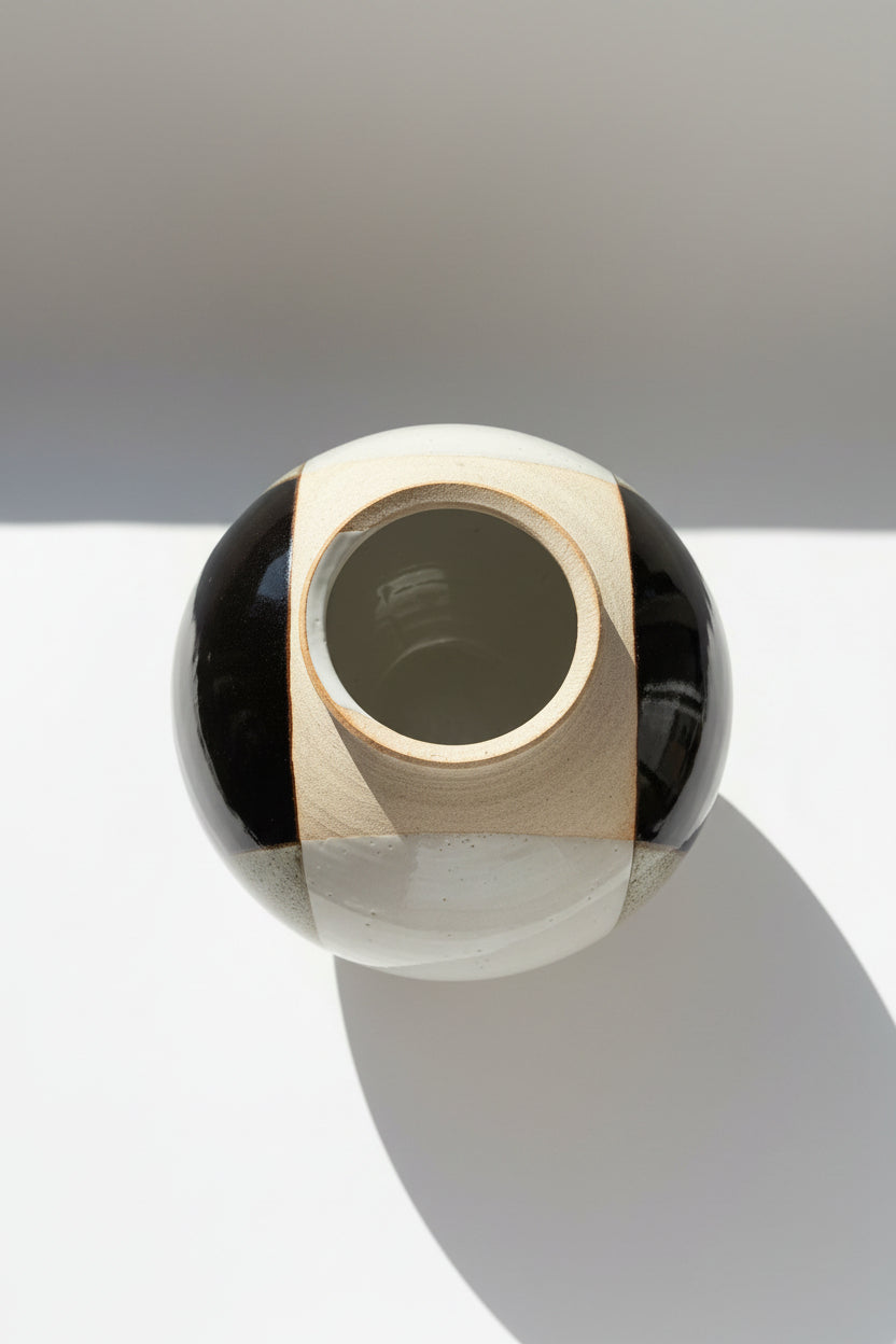 Ajay Gokhale :: Moon Vase