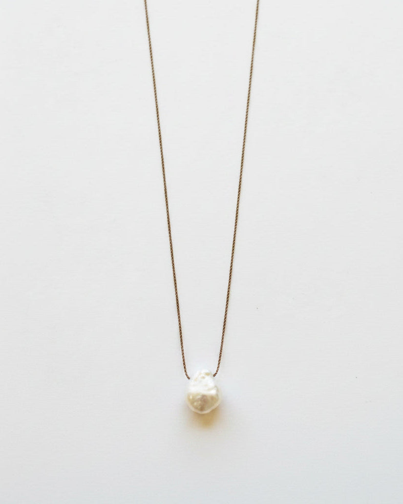 Margaret Solow :: Solitaire Pearl Necklace