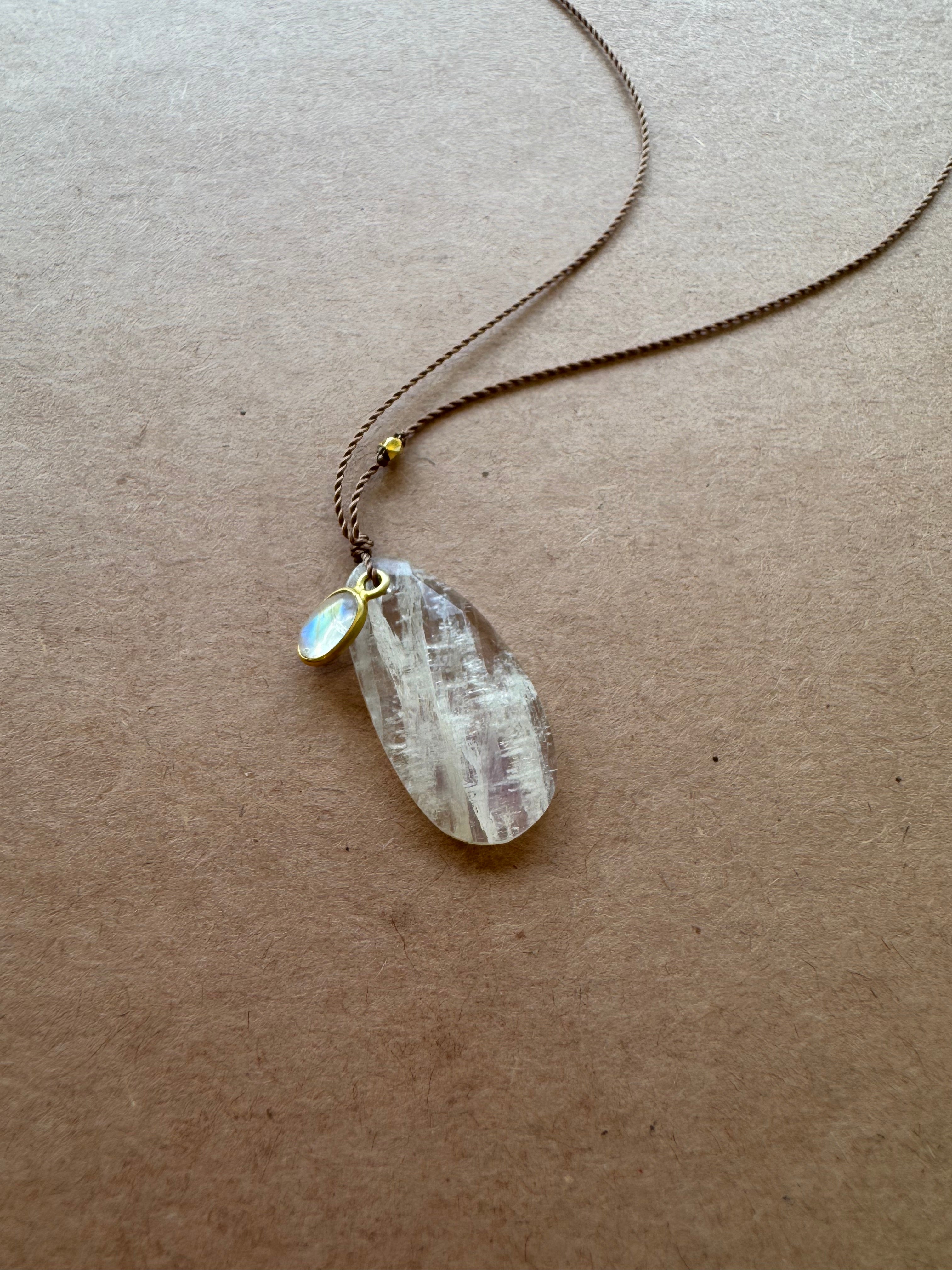 Margaret Solow :: Teardrop Moonstone and Sapphire Necklace, 18kt