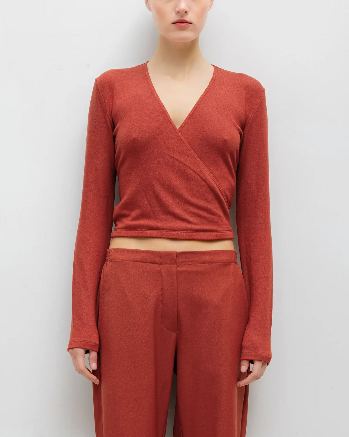 Leset :: Lauren Crop Wrap Top