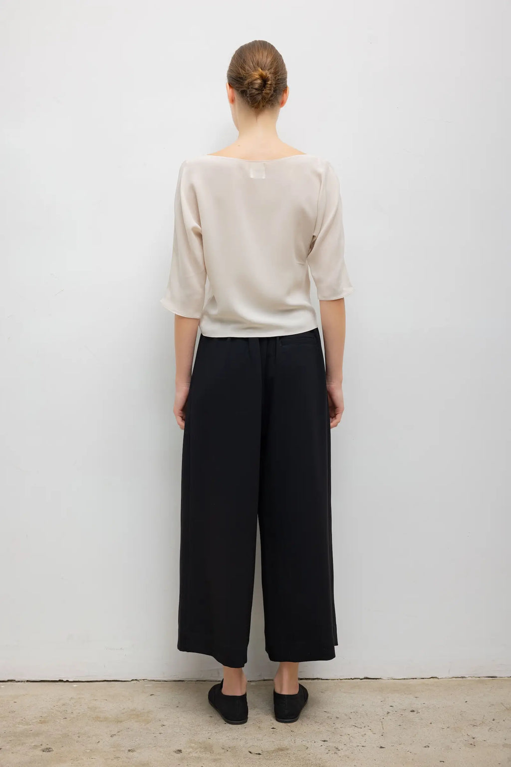 Leset :: Ari Short Sleeve Dolman Top