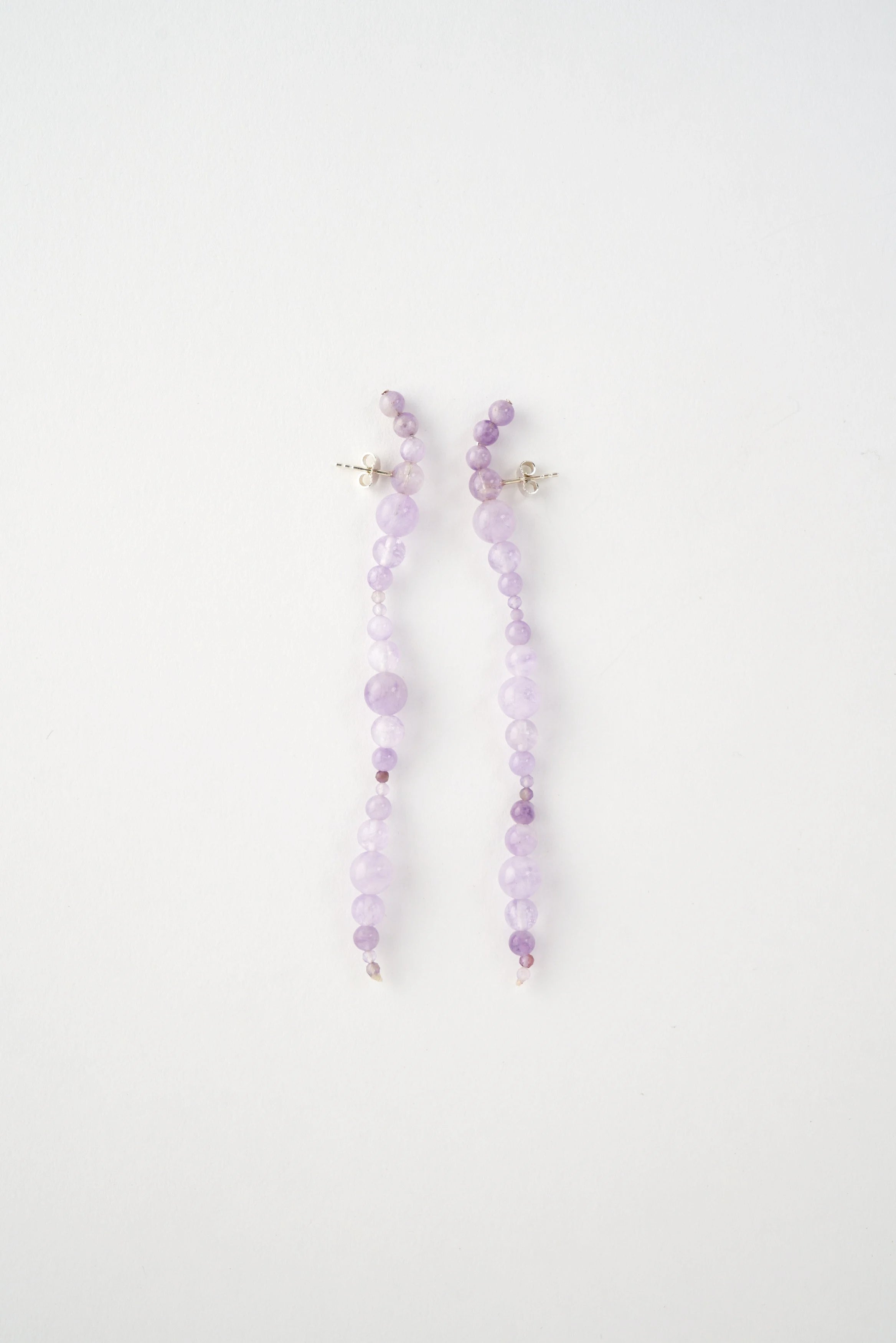 Mussels and Muscles :: Glyzinia Amethyst Earring PAIR