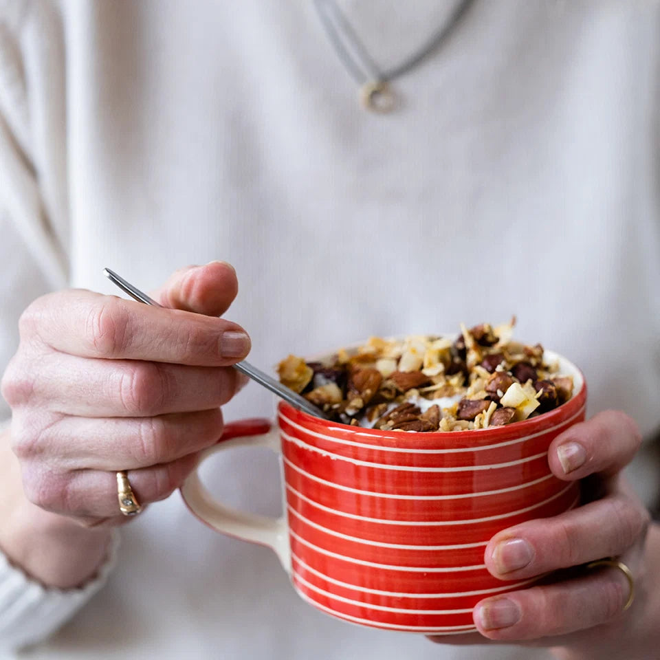 Musango :: Sgrafitto Stripe Mug, Red