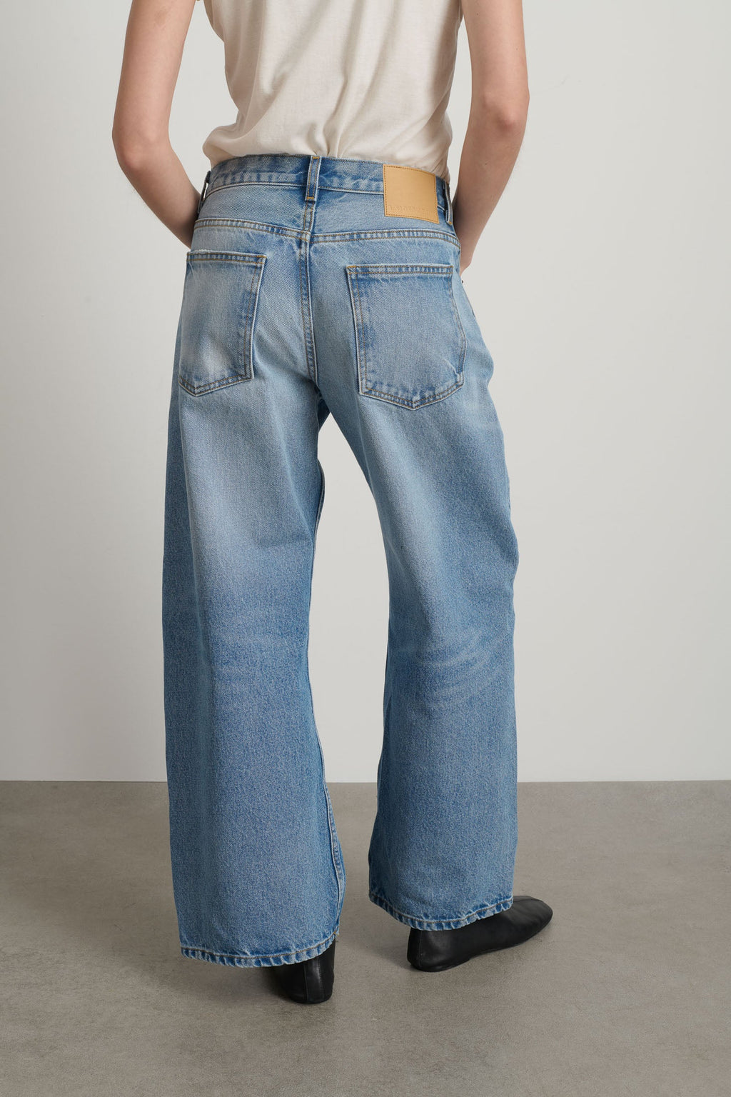 B Sides :: Floppy Jean, Charley Wash