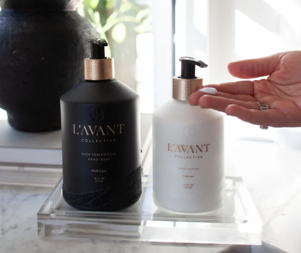 L'Avant :: Hand Lotion, Fresh Linen, Glass Bottle