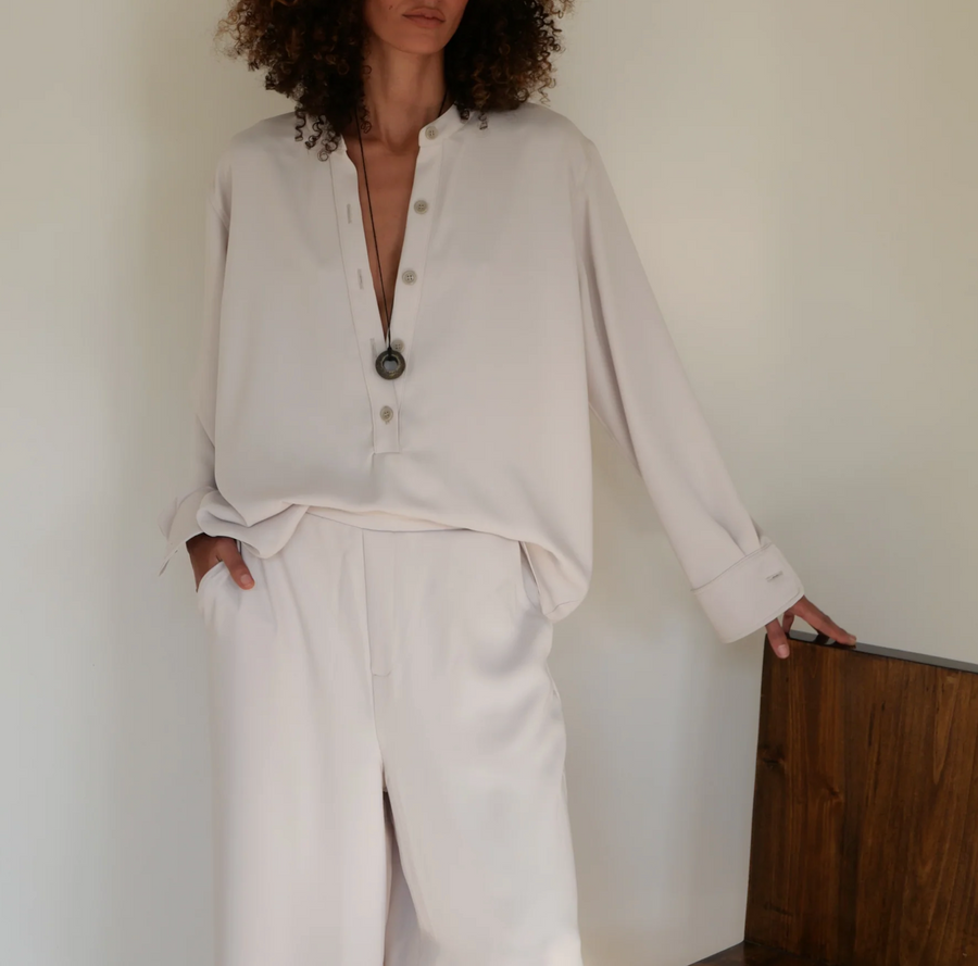 Sloan :: Button Blouse