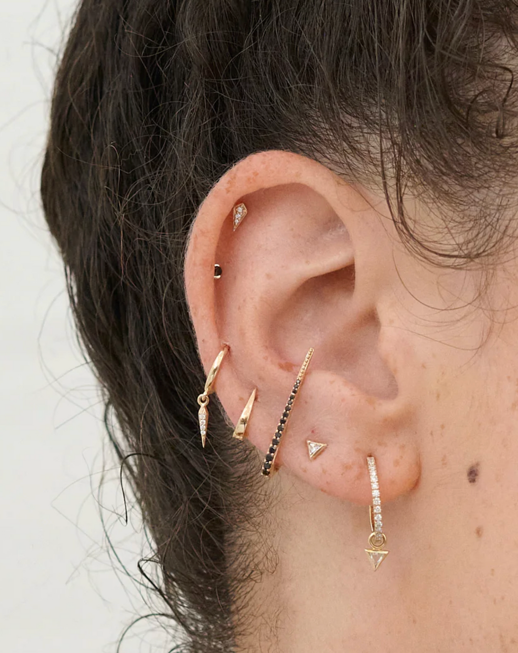 Metier Jewelry :: Tout Petite Point Clicker Hoop