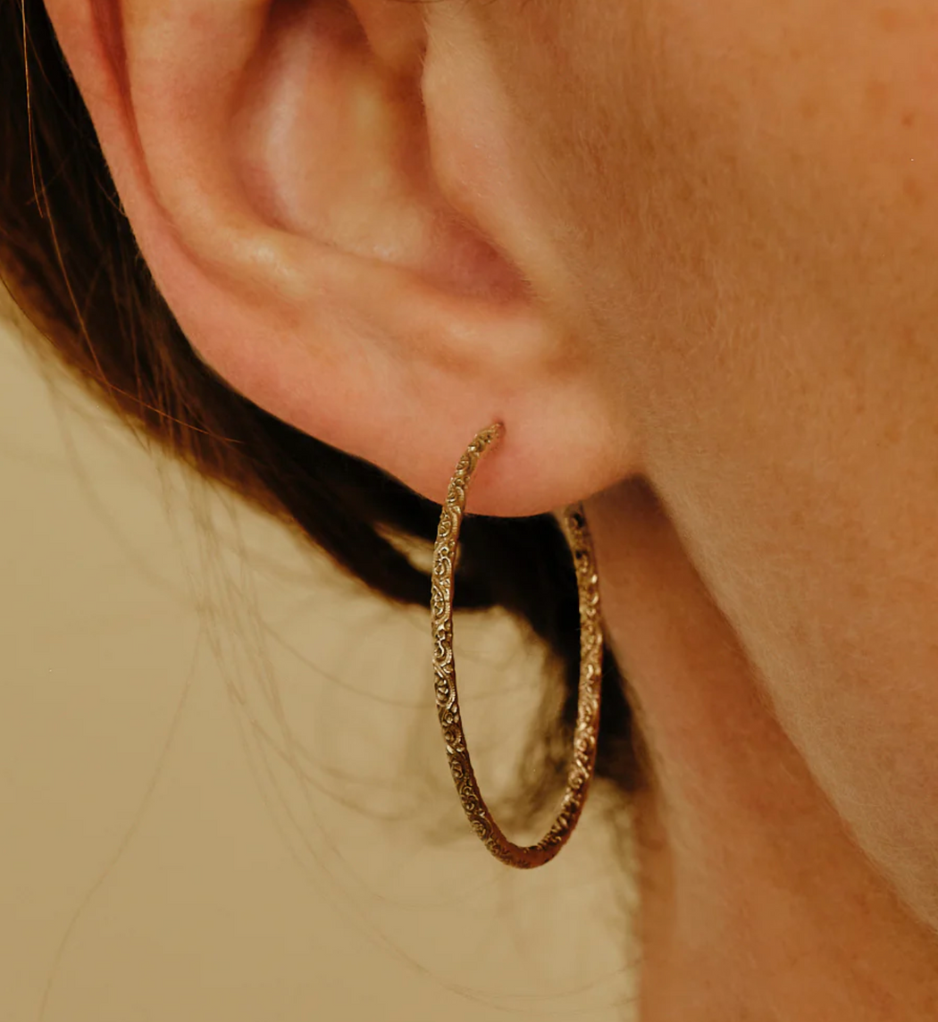 Metier Jewelry :: Textured Round Hoops XL, PAIR