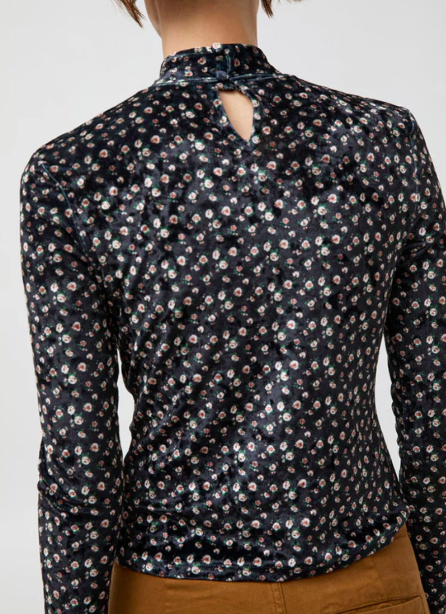 No 6 :: Kara Top