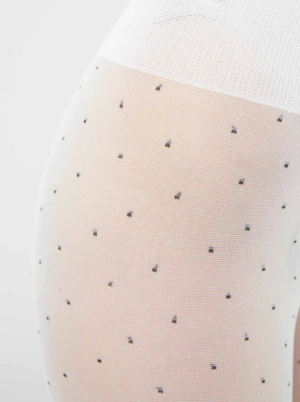 Swedish Stockings :: Eira Petite Dots Knee Highs
