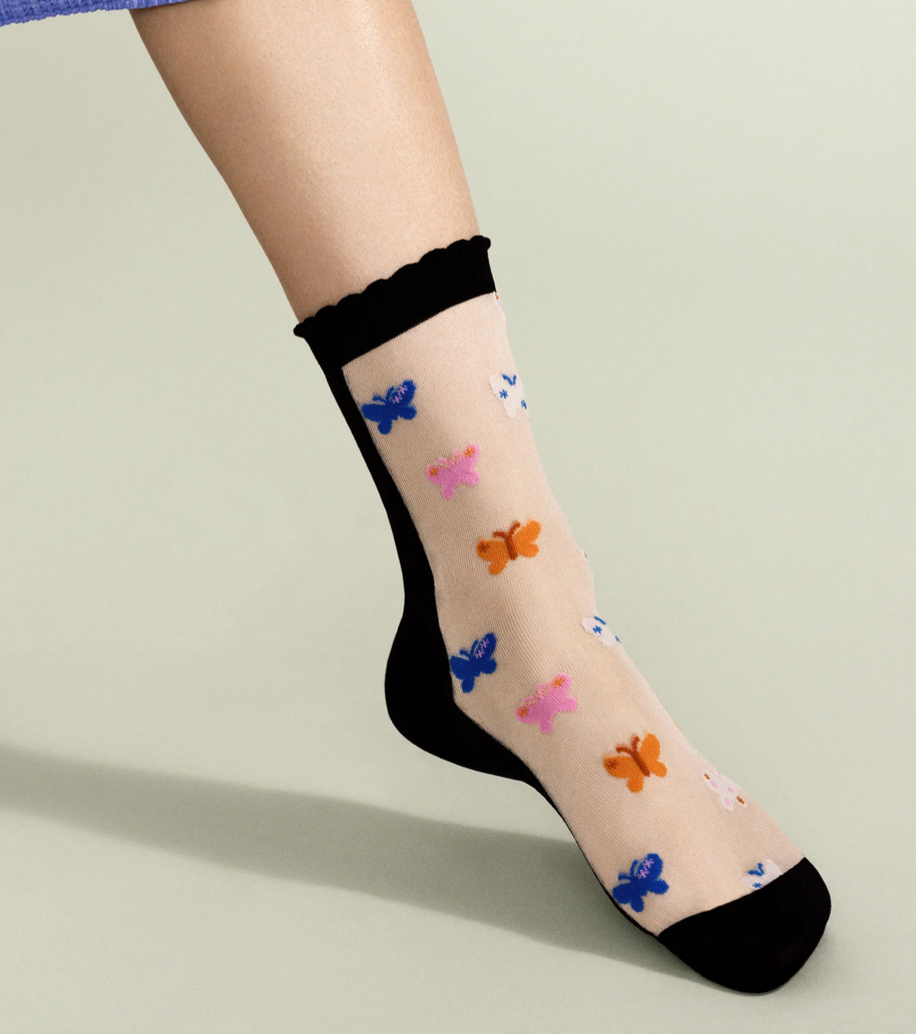 Hansel from Basel :: Shala Sheer Crew, black