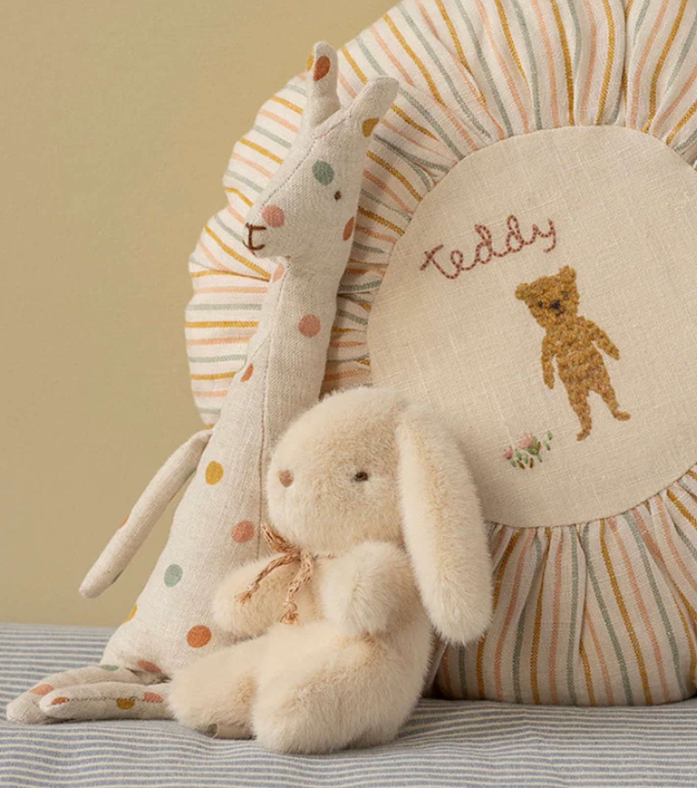 Maileg :: Bunny Plush Mini, Cream