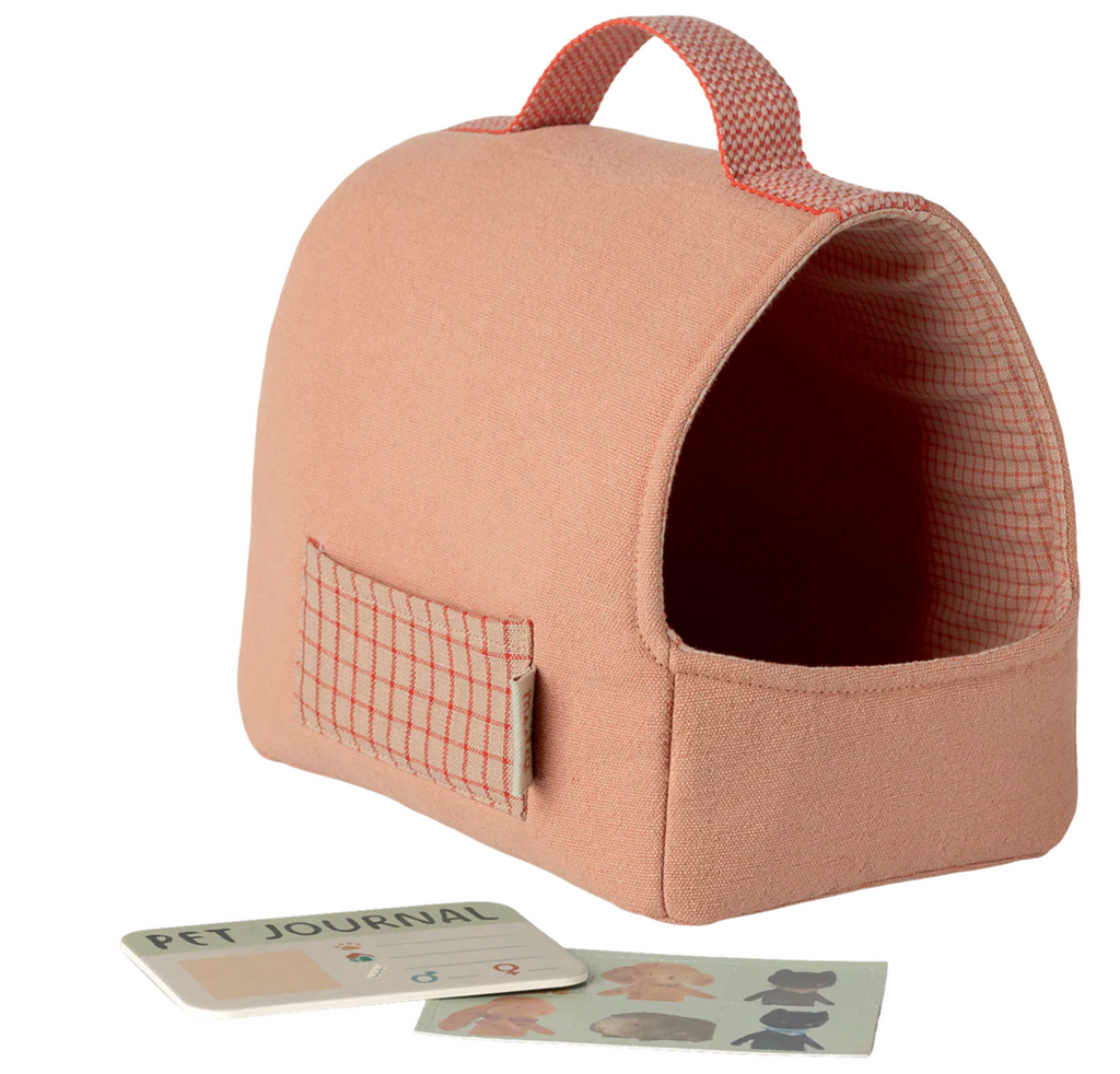 Maileg :: Pet Carrier