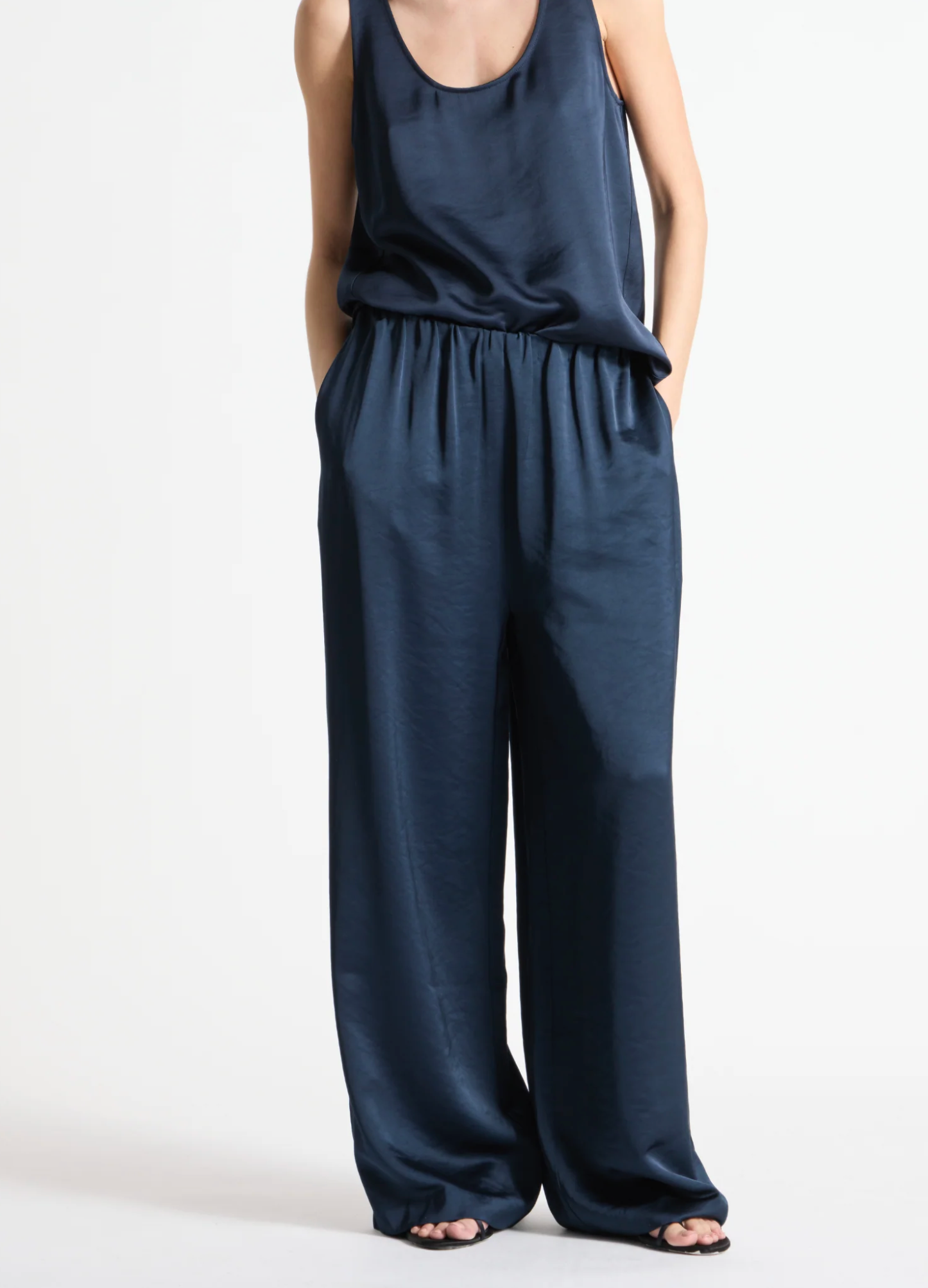 Saint Art :: Paige Pull-On Pant, Navy