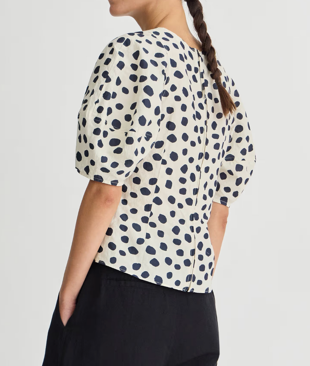 Apiece Apart :: Lino Top