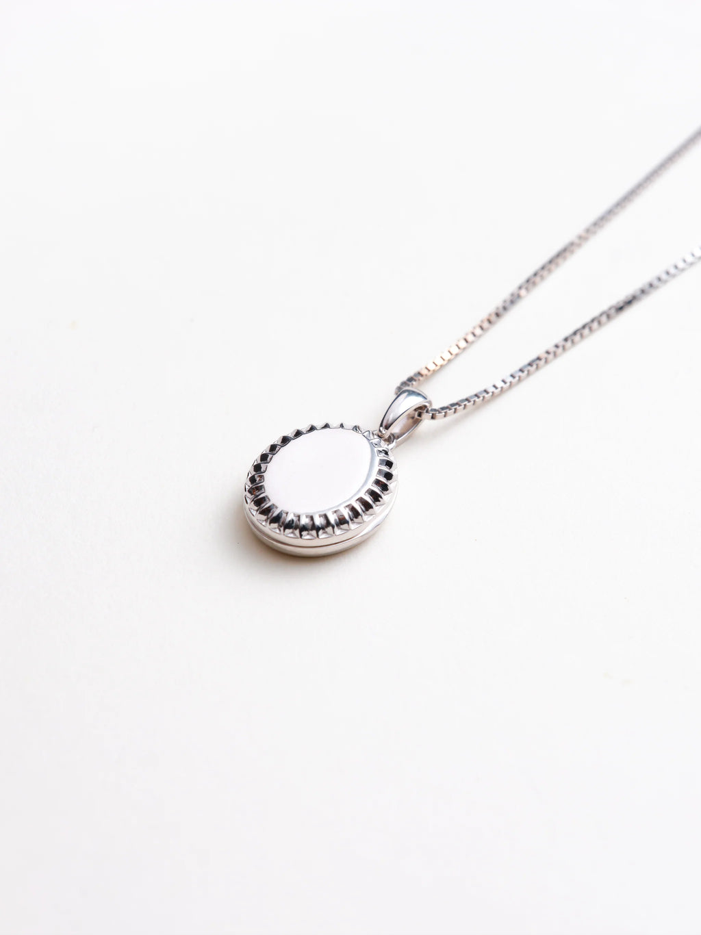 Their Studios :: Sutton Oval Locket