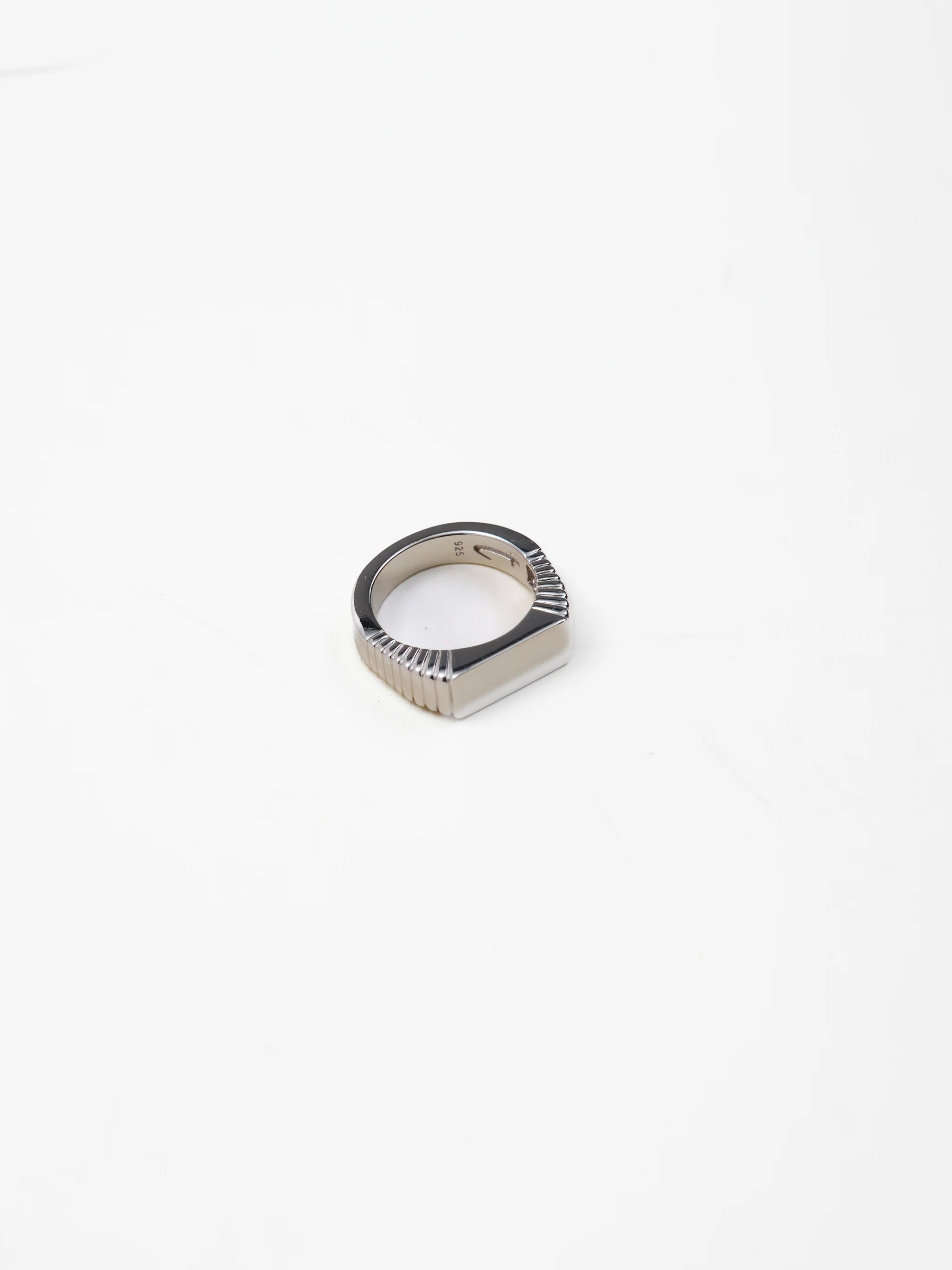 Their Studios :: Selenia Pinky Ring