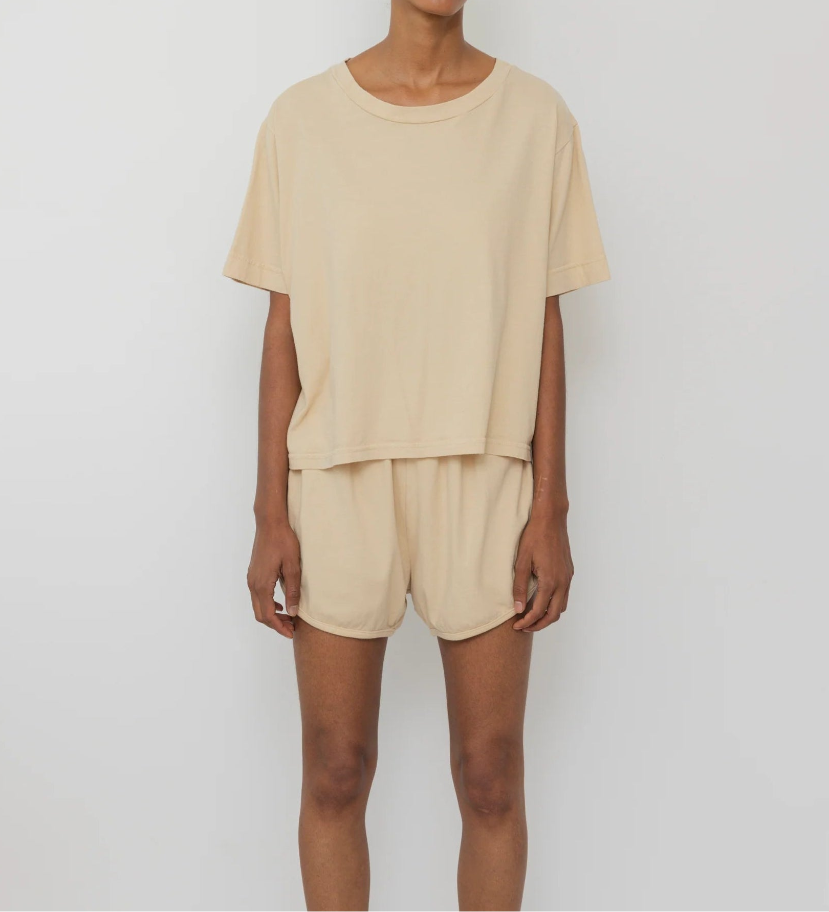 Wol Hide :: Trainer Short