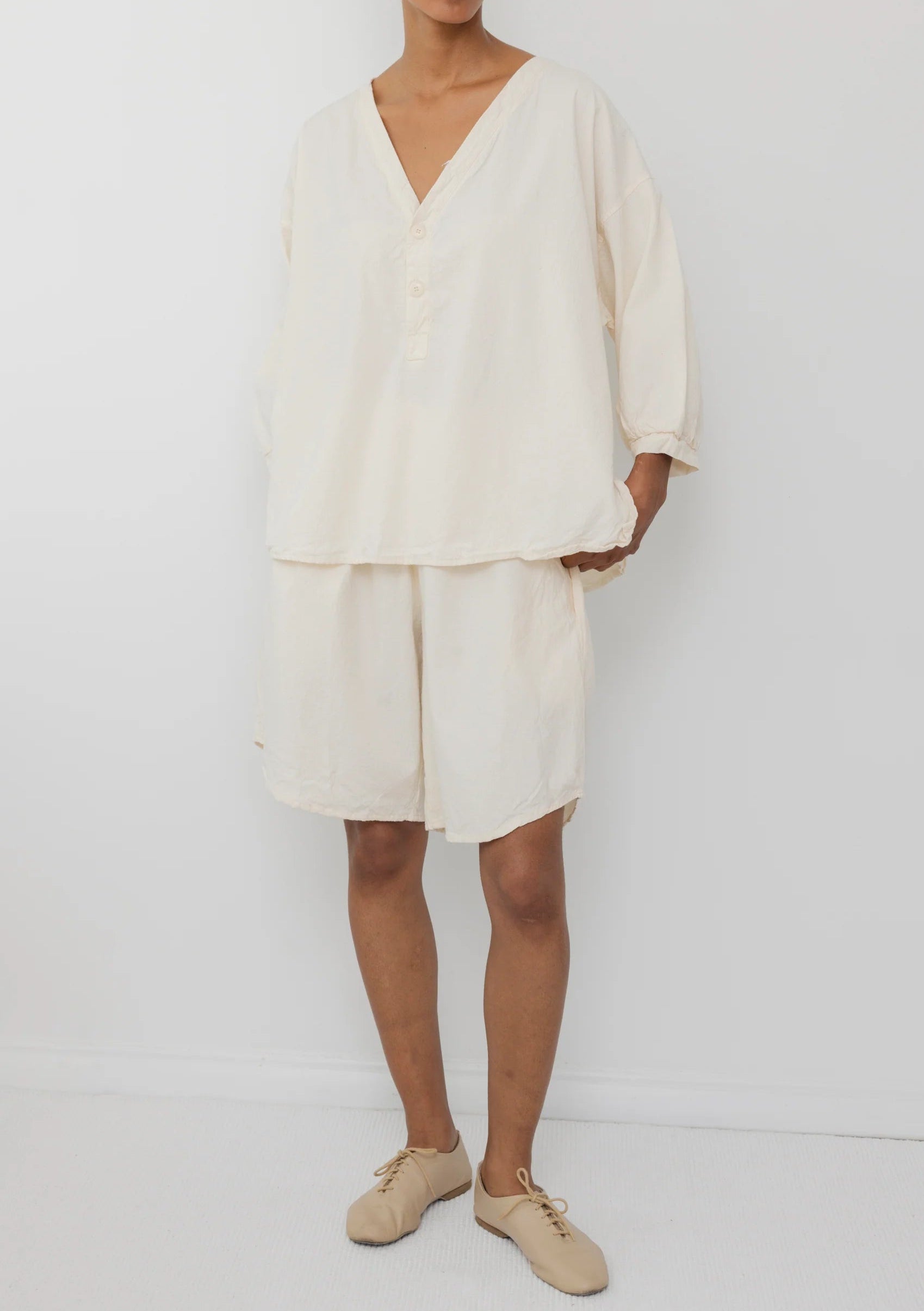 Wol Hide :: Woven Popover