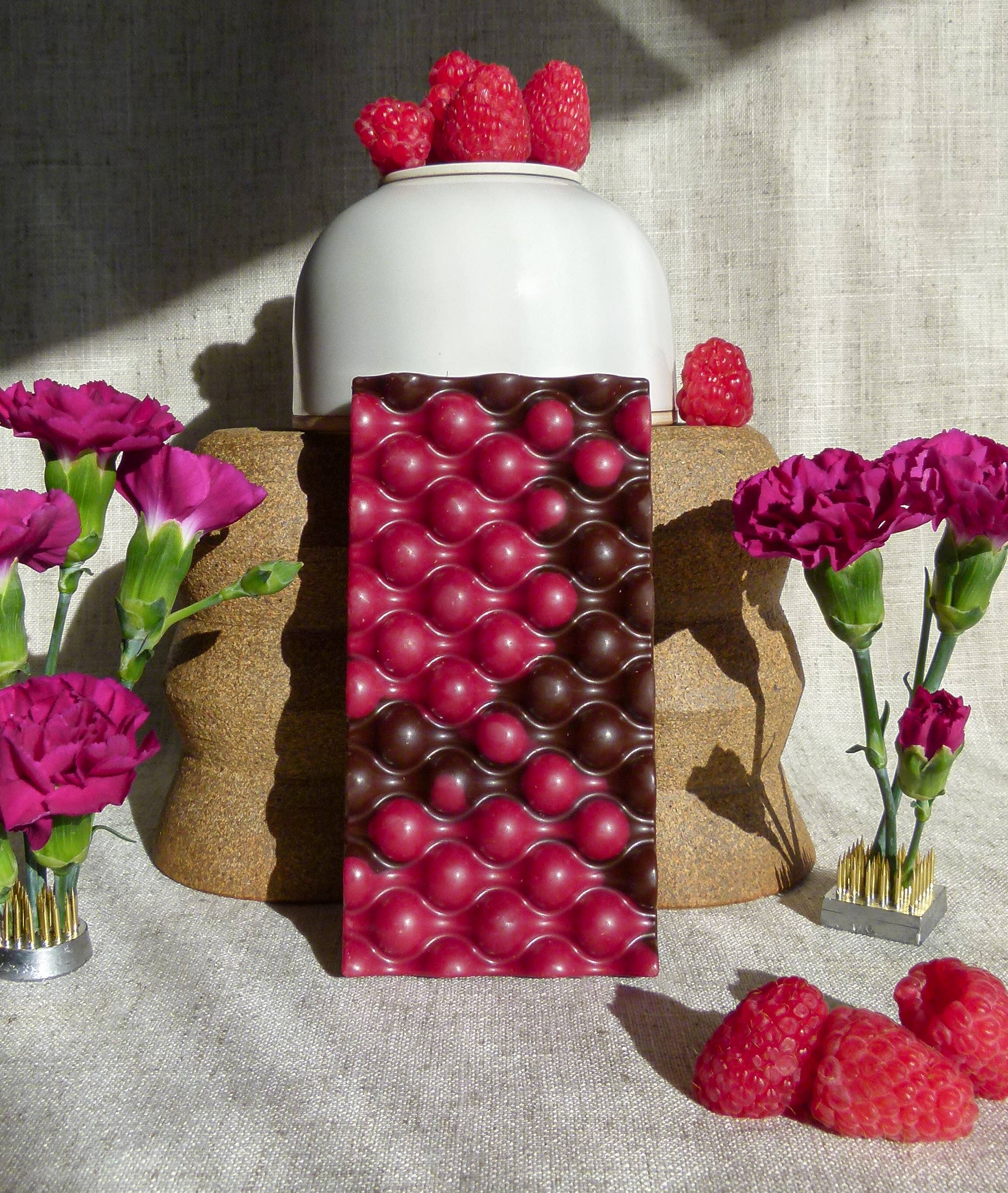 Deux Cranes :: Raspberry Dark Chocolate (Vegan)