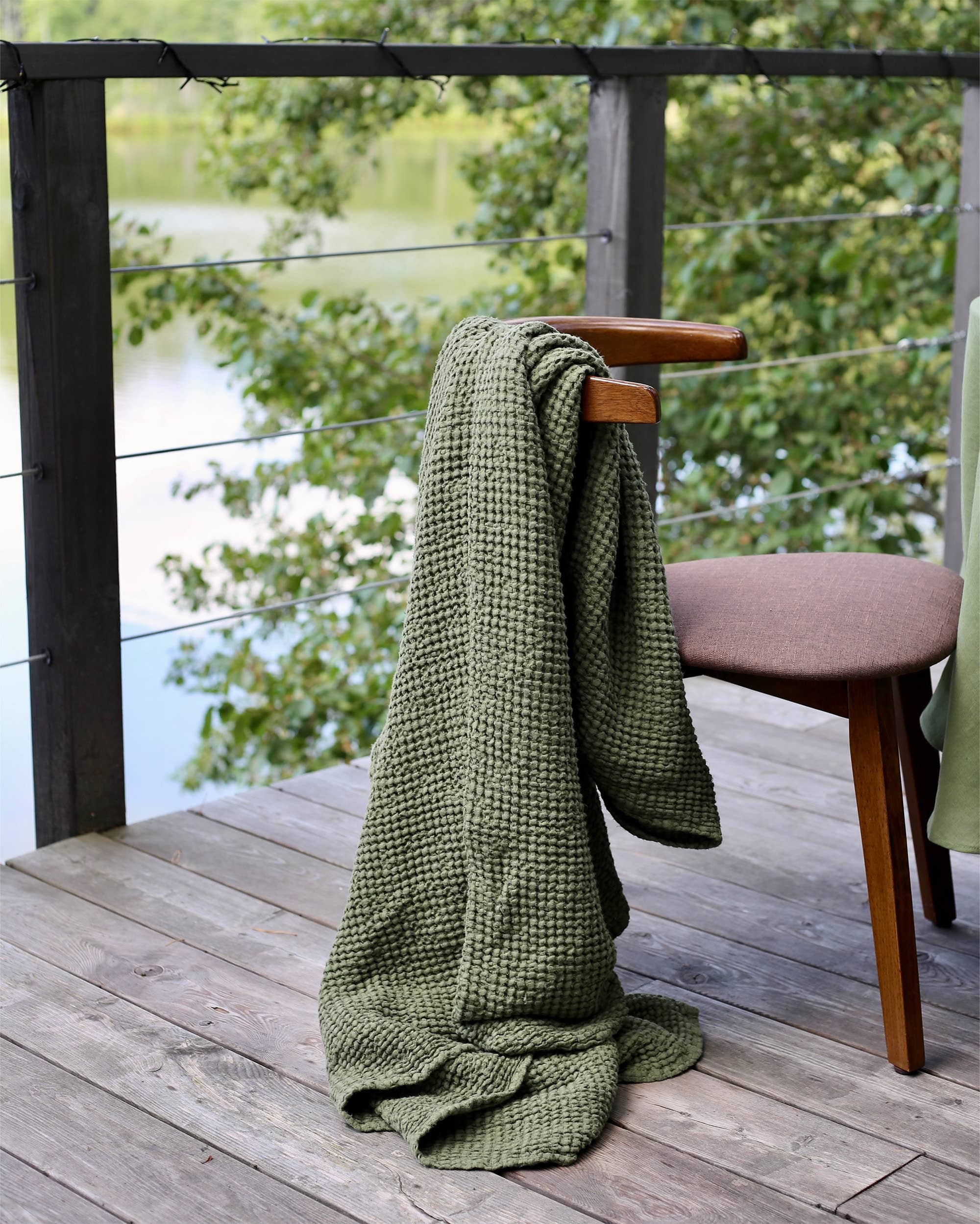 MagicLinen :: Linen waffle throw blanket in various colours