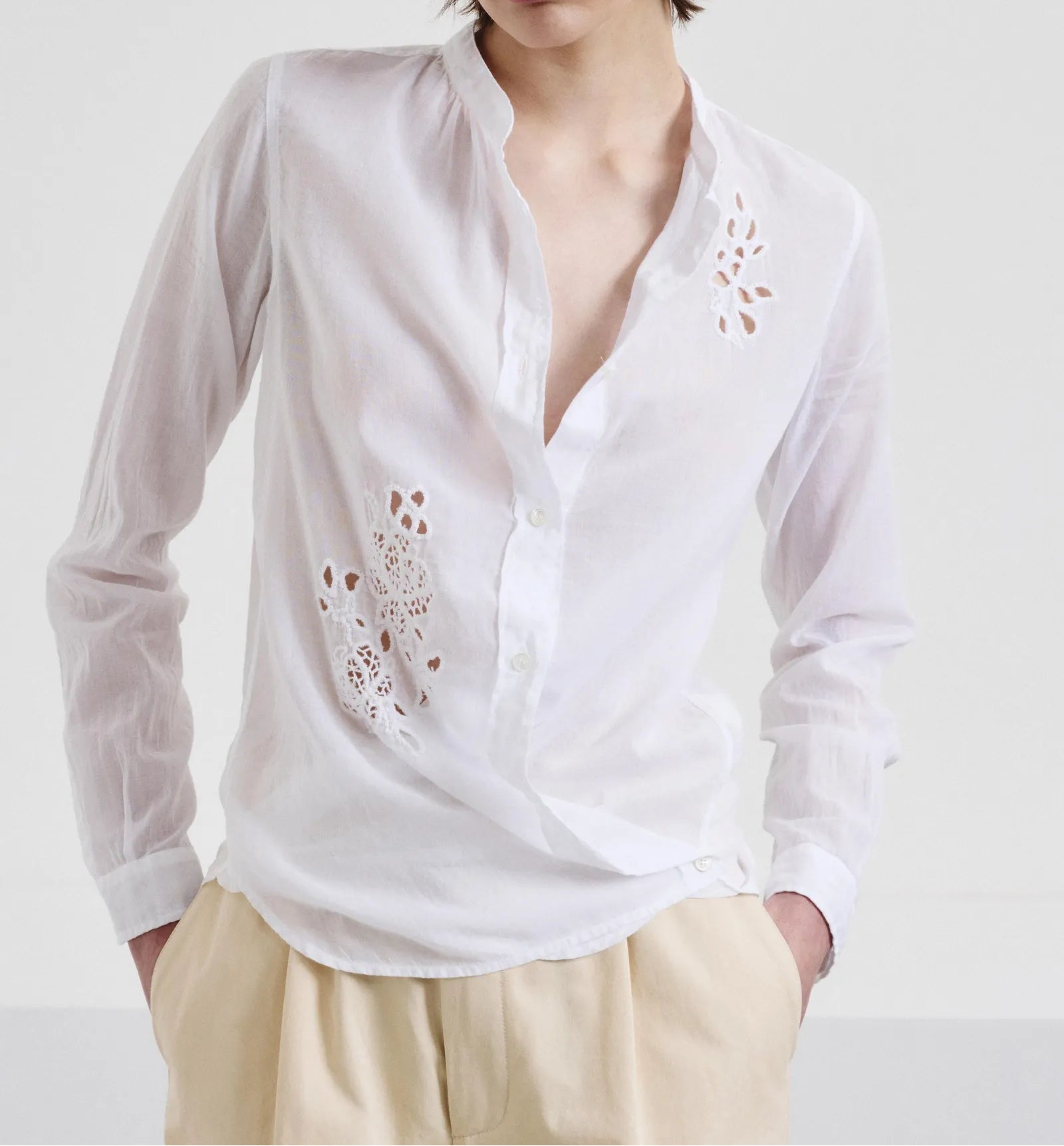 Pomandere :: Embroidered cotton voile shirt